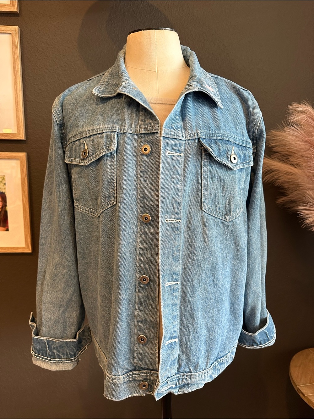 Cakeworthy Disney Denim 'Royalty' Girls Jacket with Embroidery - Picture 3 of 9